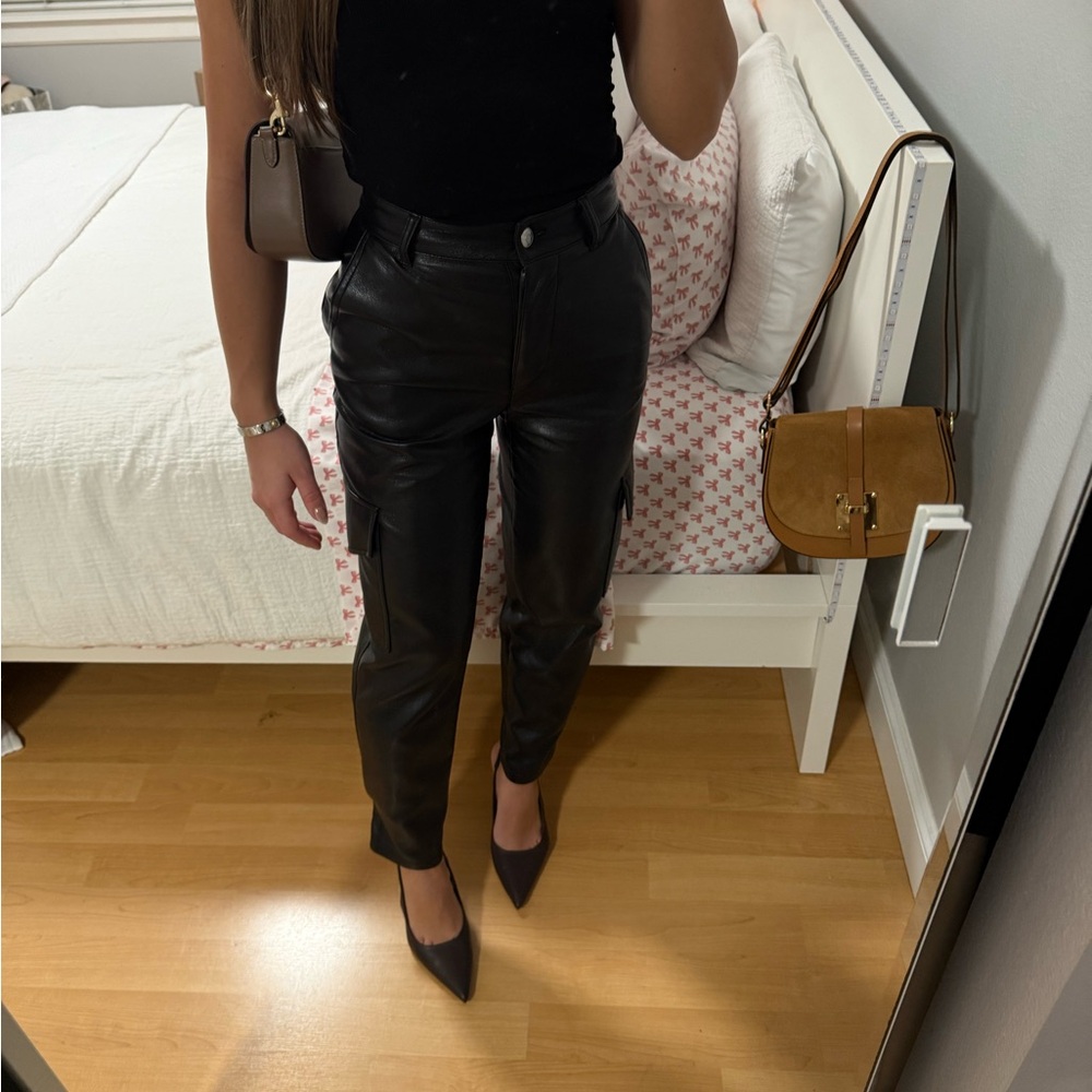 Aritzia Black Pants